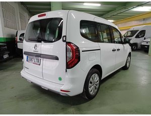 
										RENAULT KANGOO 1.5 BLUE DCI 70KW LIFE EDITION ONE (95CV) MONOVOLUMEN COMPACTO full									