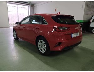 
										KIA CEED 1.0 T-GDI 74KW DRIVE (100CV) BERLINA CON PORTÓN full									