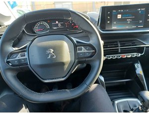 
										PEUGEOT 208 1.2 PURETECH 73KW ACTIVE (100CV) BERLINA CON PORTÓN full									