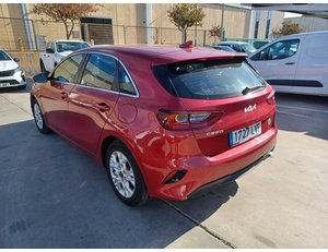 
										KIA CEED 1.0 T-GDI 74KW DRIVE (100CV) BERLINA CON PORTÓN full									
