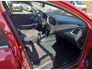 
										KIA CEED 1.0 T-GDI 74KW DRIVE (100CV) BERLINA CON PORTÓN full									