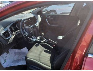 
										KIA CEED 1.0 T-GDI 74KW DRIVE (100CV) BERLINA CON PORTÓN full									