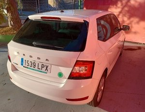 
										SKODA FABIA 1.0 TSI 70KW AMBITION PLUS (95CV) BERLINA CON PORTÓN full									