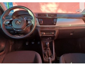 
										SKODA FABIA 1.0 TSI 70KW AMBITION PLUS (95CV) BERLINA CON PORTÓN full									