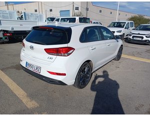 
										HYUNDAI I30 1.5 DPI KLASS SLX (110CV) BERLINA CON PORTÓN full									