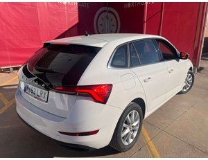 
										SKODA SCALA 1.0 TSI 81KW AMBITION (110CV) BERLINA CON PORTÓN full									