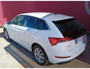 
										SKODA SCALA 1.0 TSI 81KW AMBITION (110CV) BERLINA CON PORTÓN full									