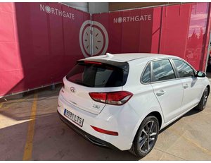 
										HYUNDAI I30 1.5 DPI KLASS SLX (110CV) BERLINA CON PORTÓN full									