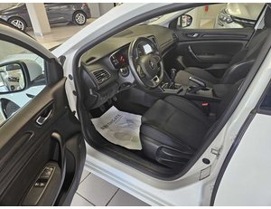 
										RENAULT MEGANE 1.5 BLUE DCI LIFE 85KW (115CV) BERLINA CON PORTÓN full									