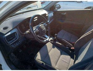 
										KIA STONIC 1.2 DPI CONCEPT (84CV) TODOTERRENO full									