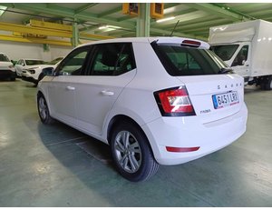 
										SKODA FABIA 1.0 TSI 70KW AMBITION PLUS (95CV) BERLINA CON PORTÓN full									