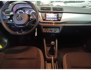 
										SKODA FABIA 1.0 TSI 70KW AMBITION PLUS (95CV) BERLINA CON PORTÓN full									
