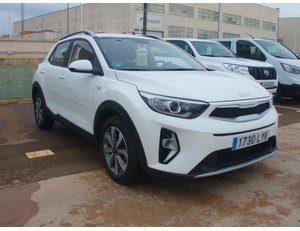 
										KIA STONIC 1.2 DPI CONCEPT (84CV) TODOTERRENO full									