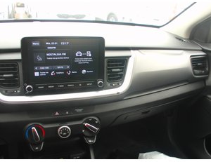 
										KIA STONIC 1.2 DPI CONCEPT (84CV) TODOTERRENO full									