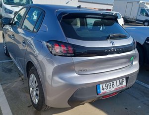 
										PEUGEOT 208 1.5 BLUEHDI 73KW ACTIVE (100CV) BERLINA CON PORTÓN full									