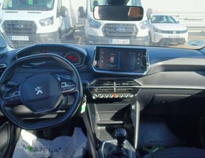 
										PEUGEOT 208 1.5 BLUEHDI 73KW ACTIVE (100CV) BERLINA CON PORTÓN full									