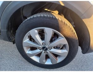 
										KIA STONIC 1.2 DPI CONCEPT (84CV) TODOTERRENO full									