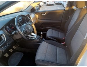 
										KIA STONIC 1.2 DPI CONCEPT (84CV) TODOTERRENO full									