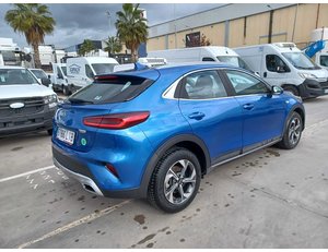 
										KIA XCEED 1.6 MHEV 100KW DRIVE (136CV) TODOTERRENO full									