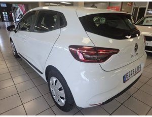 
										RENAULT CLIO 1.5 BLUE DCI 74KW BUSINESS (100CV) BERLINA CON PORTÓN full									
