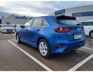 
										KIA CEED 1.0 T-GDI 88KW DRIVE (120CV) BERLINA CON PORTÓN full									