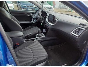 
										KIA CEED 1.0 T-GDI 88KW DRIVE (120CV) BERLINA CON PORTÓN full									