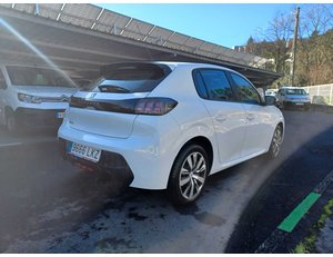 
										PEUGEOT 208 1.5 BLUEHDI 73KW ACTIVE (100CV) BERLINA CON PORTÓN full									