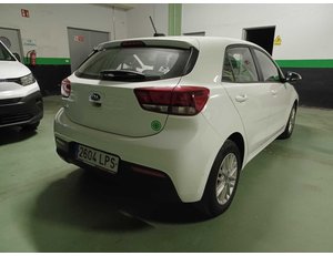 
										KIA RIO 1.2 DPI CONCEPT (84CV) BERLINA CON PORTÓN full									