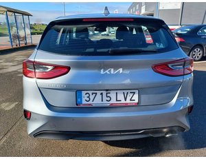 
										KIA CEED 1.0 T-GDI 88KW DRIVE (120CV) BERLINA CON PORTÓN full									