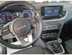 
										KIA CEED 1.0 T-GDI 88KW DRIVE (120CV) BERLINA CON PORTÓN full									