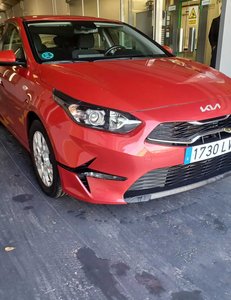 
										KIA CEED 1.0 T-GDI 74KW DRIVE (100CV) BERLINA CON PORTÓN full									