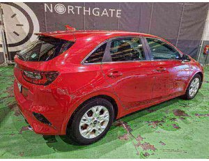 
										KIA CEED 1.0 T-GDI 88KW DRIVE (120CV) BERLINA CON PORTÓN full									
