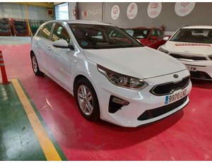 
										KIA CEED 1.0 T-GDI 74KW DRIVE (100CV) BERLINA CON PORTÓN full									