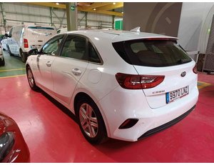
										KIA CEED 1.0 T-GDI 74KW DRIVE (100CV) BERLINA CON PORTÓN full									