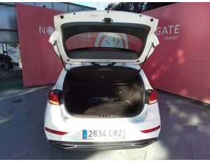 
										HYUNDAI I30 1.5 DPI KLASS SLX (110CV) BERLINA CON PORTÓN full									