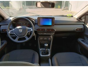 
										DACIA SANDERO 1.0 TCE 90 STEPWAY COMFORT (91CV) BERLINA CON PORTÓN full									