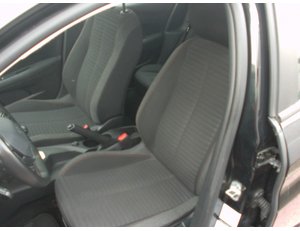 
										PEUGEOT 208 1.2 PURETECH 73KW ACTIVE PACK (100CV) BERLINA CON PORTÓN full									