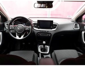 
										KIA XCEED 1.6 MHEV 100KW DRIVE (136CV) TODOTERRENO full									