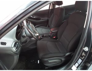 
										HYUNDAI I30 1.5 DPI KLASS SLX (110CV) BERLINA CON PORTÓN full									