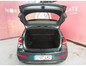 
										HYUNDAI I30 1.5 DPI KLASS SLX (110CV) BERLINA CON PORTÓN full									