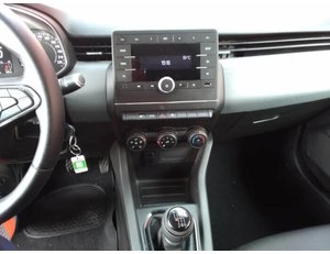 
										RENAULT CLIO 1.5 BLUE DCI BUSINESS 63KW (85CV) BERLINA CON PORTÓN full									