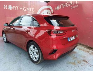 
										KIA CEED 1.0 T-GDI 88KW DRIVE (120CV) BERLINA CON PORTÓN full									