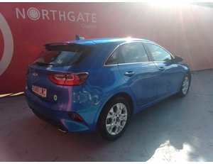 
										KIA CEED 1.0 T-GDI 88KW DRIVE (120CV) BERLINA CON PORTÓN full									