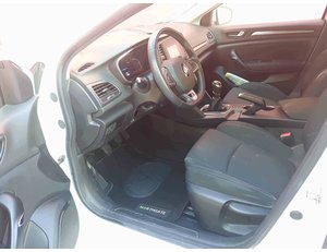 
										RENAULT MEGANE 1.5 BLUE DCI BUSINESS 85KW (115CV) BERLINA CON PORTÓN full									