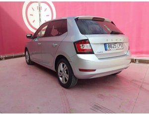 
										SKODA FABIA 1.0 TSI 70KW AMBITION PLUS (95CV) BERLINA CON PORTÓN full									