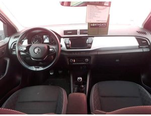 
										SKODA FABIA 1.0 TSI 70KW AMBITION PLUS (95CV) BERLINA CON PORTÓN full									