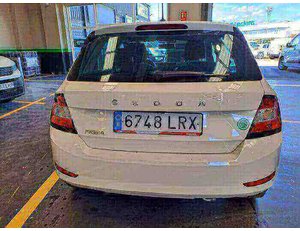 
										SKODA FABIA 1.0 TSI 70KW AMBITION PLUS (95CV) BERLINA CON PORTÓN full									