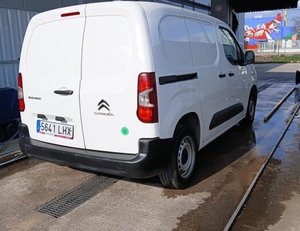 
										CITROEN BERLINGO 1.5 BLUEHDI 75KW TALLA M CONTROL (102CV) FURGÓN DERIVADO DE TURISMO full									