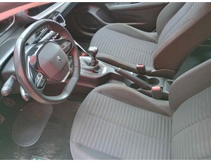 
										PEUGEOT 208 1.5 BLUEHDI 73KW ACTIVE (100CV) BERLINA CON PORTÓN full									