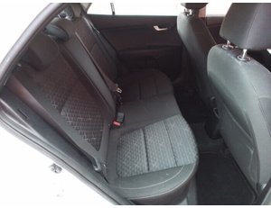 
										KIA RIO 1.2 DPI CONCEPT (84CV) BERLINA CON PORTÓN full									